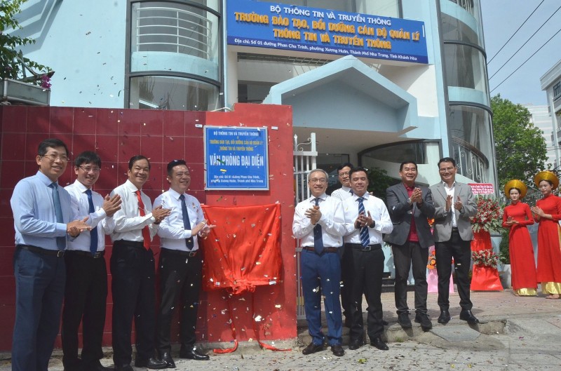 Trường Đào tạo, bồi dưỡng cán bộ quản lý Thông tin và Truyền thông khai trương Văn phòng đại diện tại TP. Nha Trang